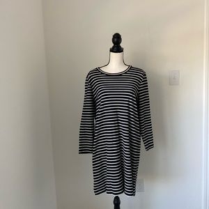 COPY - Madewell Black & White Striped Tee Shirt Dress XL